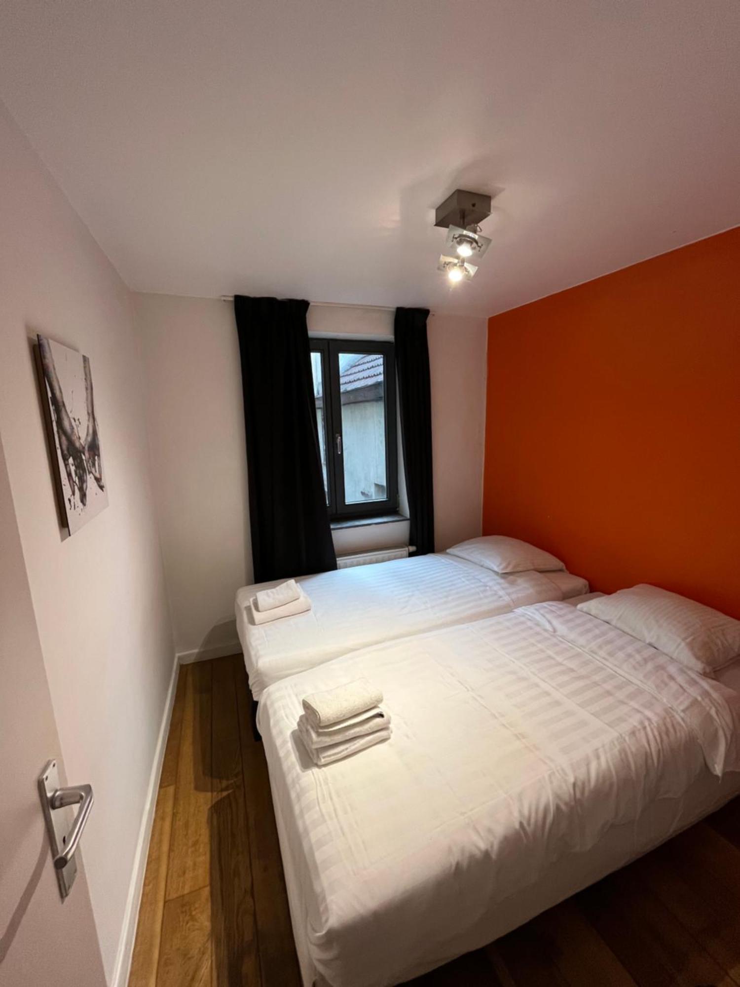 Penthouse Duplex Cosy 2 Chambres Au Coeur De Bruxelles ภายนอก รูปภาพ